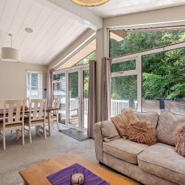 Host & Stay - 3 Summerfield Pastures