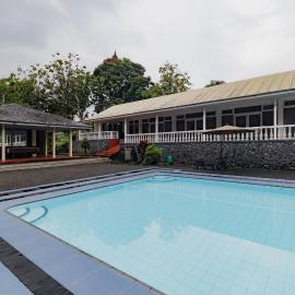 RedDoorz Resort at Tridaya Cisarua Puncak โรงแรมในKopo 2
