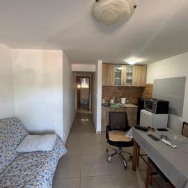 Astra Apartment, hotel in Meljine