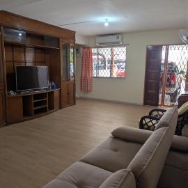 Syvert's Mawar Homestay
