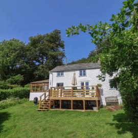 2 Oak Tree Cottages