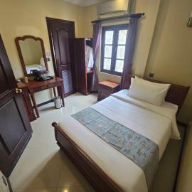 LT Home Stay
