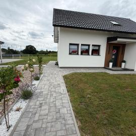 Dom "Między jeziorami" na Kaszubach, 10 osób, jacuzzi, ognisko, kominek, hotel em Grabówko