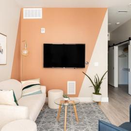 Colorful Western Vibe - Pet-Friendly - Zuni Lofts