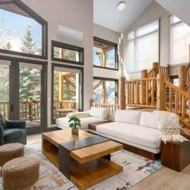 Cross Timbers Chalet - Free Shuttle - Summer AC, hotel in Steamboat Springs