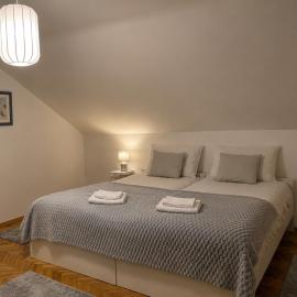 Apartman Nina, hotel en Ðakovo