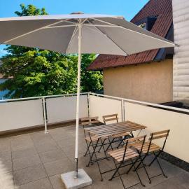 Zentrumsnahe Wohnung in Traunstein mit Dachterasse，位于特劳恩施泰因的酒店