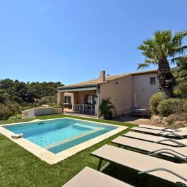 Villa les 3 sources d'Aiguebonne, Vue mer et Estérel, plages à pied, hotel a Saint-Raphaël