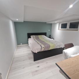 Chez CaLo - Chambre avec espace de vie climatisé, hotel u gradu Tavaux