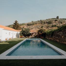 Valadouro Dona Adelaïde With a Pool