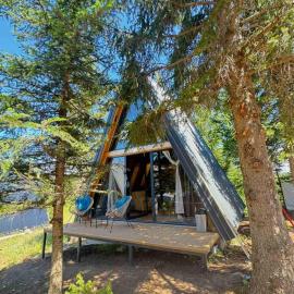 Forest Whisper Lux, hotel i Kovačka Dolina