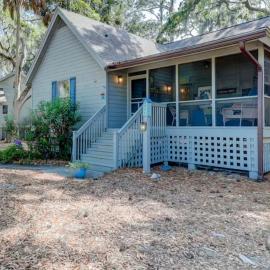 Firefly Cottage, hotel in Edisto Beach