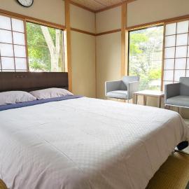 伊根の宿 汐音 Shion, hotel in Nomuro