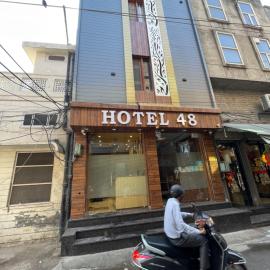 Hotel 48 – hotel w mieście Amritsar