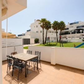 Skandi home, hotel in Gran Alacant