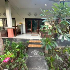 Amed beach homestay، فندق في Ambat