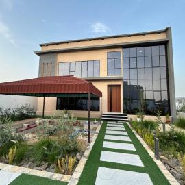 Rawnaq aljabal chalet, hótel í Qurayyah