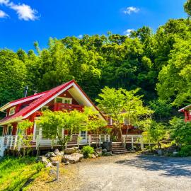SAUNA Log Village富津岬, hotel in Futtsu