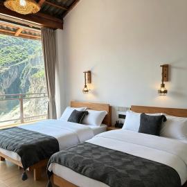 枕星河民宿, hotel en Longpan