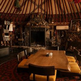 Ak-Tengir Yurt Resort, Hotel in Tosor