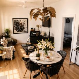 Ebony & Ivory Villa, hotel in Nelson Bay