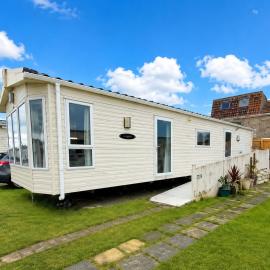 The Retreat Lilly Belle - Accessible Caravan at Lido Beach Prestatyn、プレスタティンのホテル