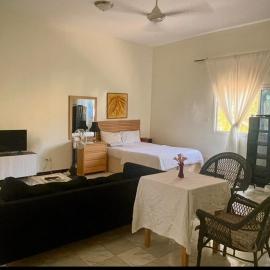 Cozy Studio Suite, hotel v destinaci Kololi