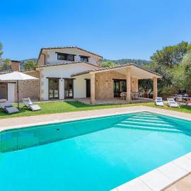 Villa Can Crisymo, hotel u gradu Crestatx