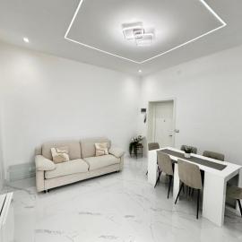 The White House, hotel i Luisago