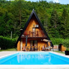 Vikendica Semešnica