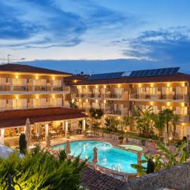 Sarantis Hotel, hotel din Hanioti