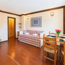 Hostdomus - B3-03, hotel Grange Sises városában