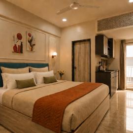 Bodhi People Luxury 1RK Studio with Balcony & Pool near Airport