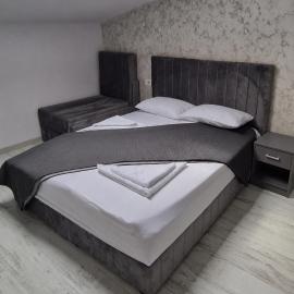 Atelierelor House, готель у Констанці