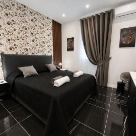 Azure Gold Apartment