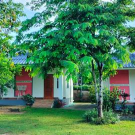 Pimpisa Garden พิมพิศา การ์เด้นท์, hotell sihtkohas Ban Khuang Kom