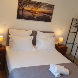 Chambres D'hôtes LA VILLA CASSINNE - Montebourg, Cotentin，Montebourg的飯店