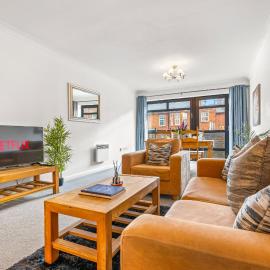 Reading City Getaway Stylish Flat, Sleeps 2