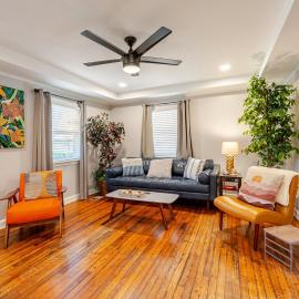 Downtown WS bungalow Close to Everything, hotel in Winston-Salem