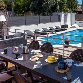 Villa Montesol, hotel u gradu 'La Drova'