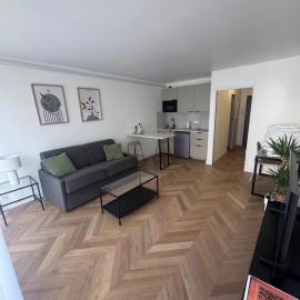 Le titi Parisien - Saint Cloud, hotel u gradu Saint-Cloud