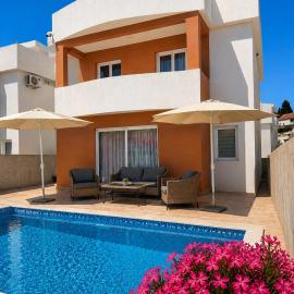 Villa Azar, hotel in Dobra Voda