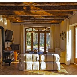 Guesthouse de charme à 2 pas de la plage, hotel en Excenevex