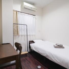 Oizumigakuen Hostel-Entire House