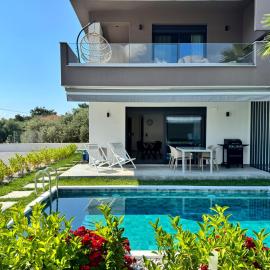 Luxury Villa Melia