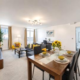 Nottingham City Centre 2-Bed Apartment with Free Secure Parking near Motorpoint Arena, hotel a Nottingham