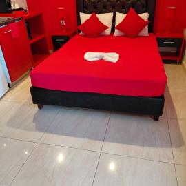 Apartments Vesna Luxury & Michel ap 8, hotel in Paralia Katerinis