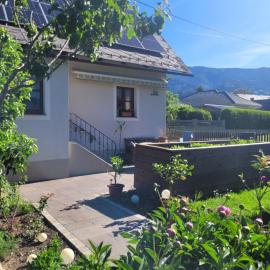Omas Paradies, hotel en Größing