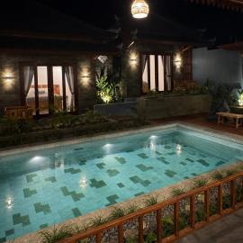 SinCity Nature Private Pool Villa, hotel i Tanjung