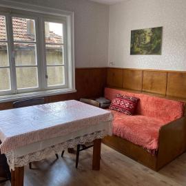 Maygarden Authentic Balkan House Kotel، فندق في كوتيل